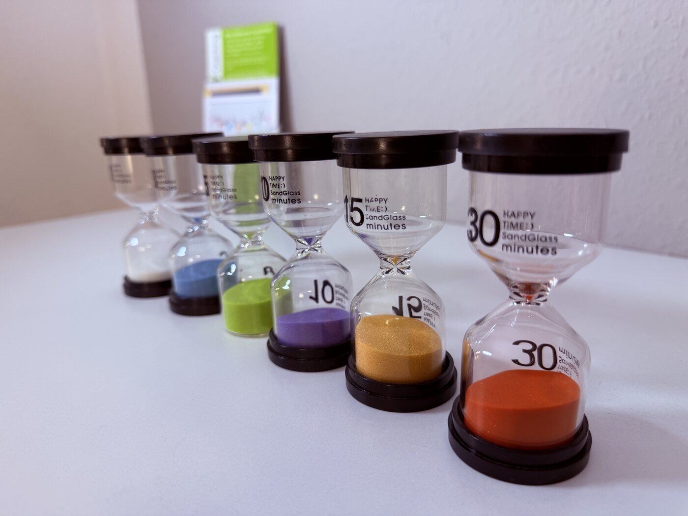 Hourglasses for workshop units